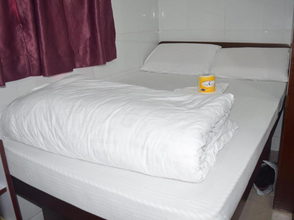 Pay-Less Guesthouse Гонконг Экстерьер фото